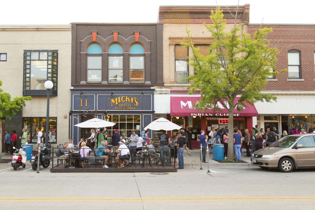 Best Place to Propose in Iowa City, IA