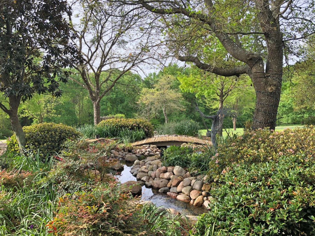 Best Place to Propose in Athens, TX 