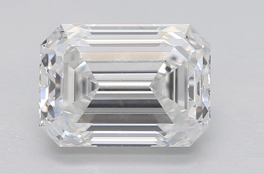 Emerald cut diamond