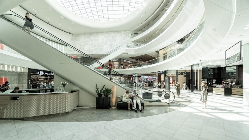 Jewelry stores in mall