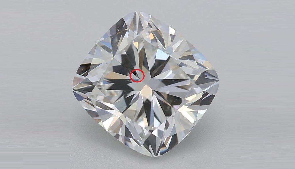 Cushion cut diamond VS2 with VS marked in red