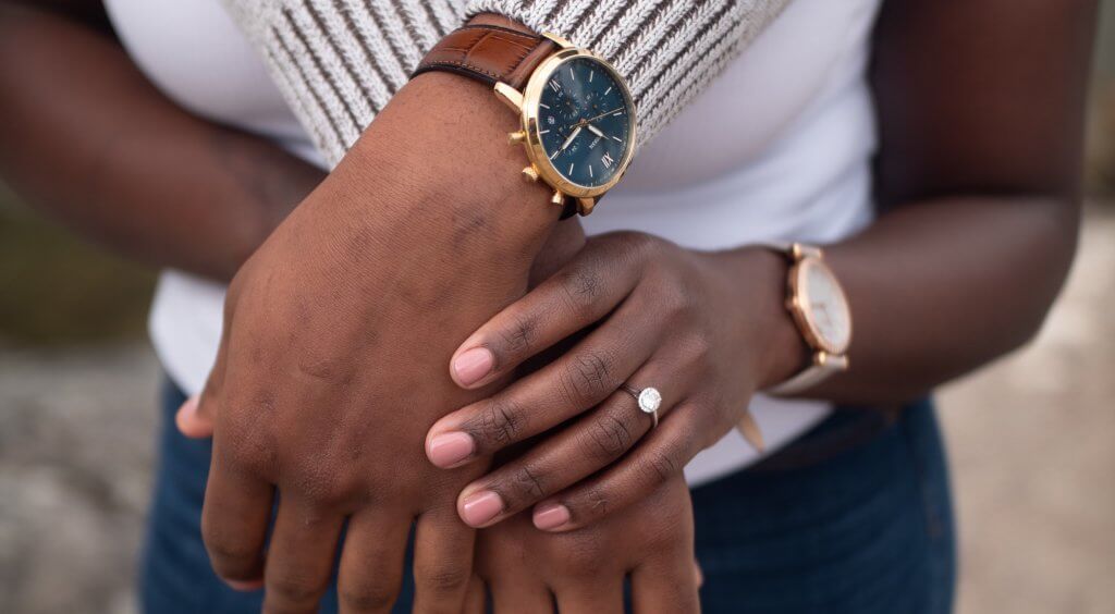 yellow gold solitaire oval engagement ring