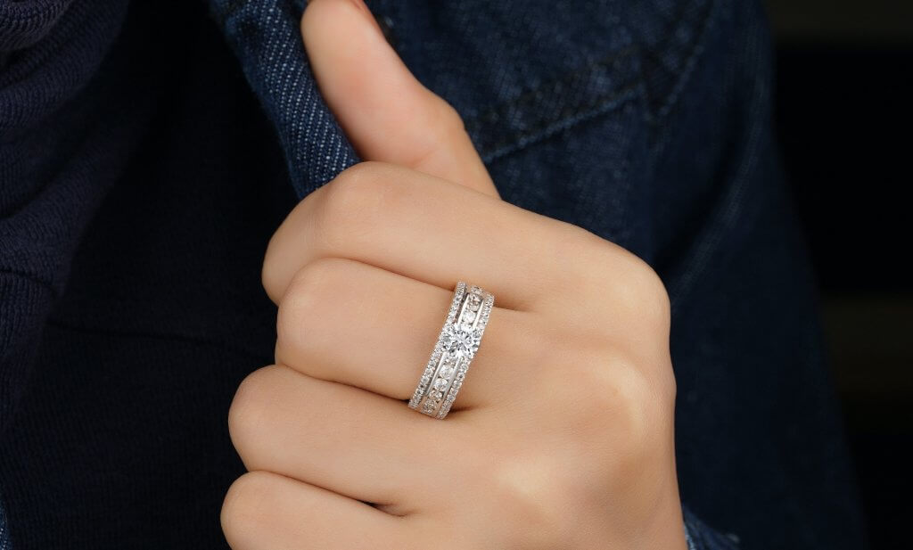 Channel set hot sale diamond band