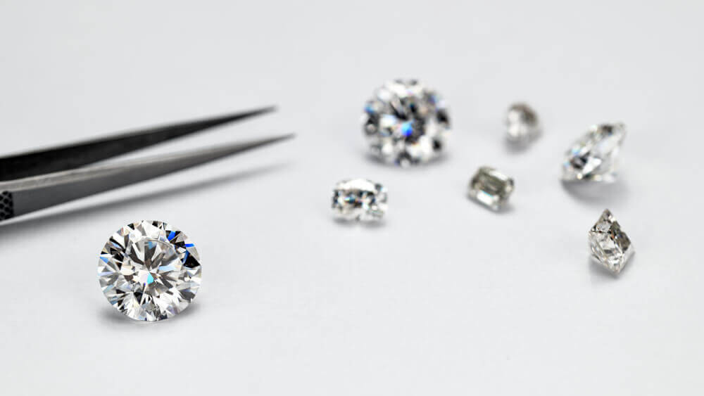 EMD Diamonds,On,The,White,Background